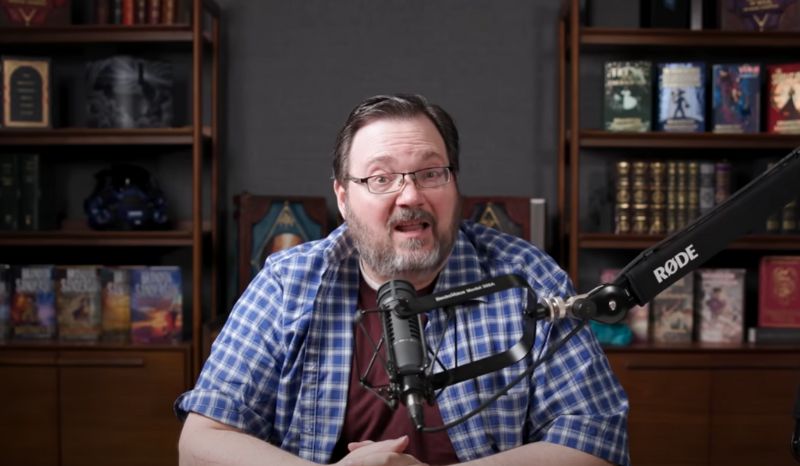 Brandon Sanderson
